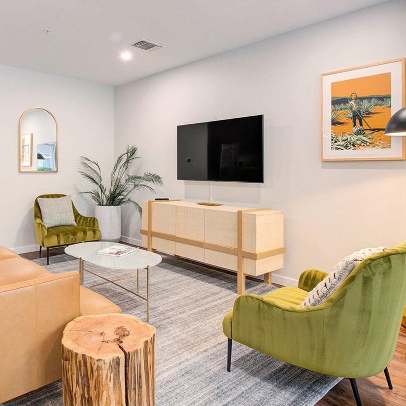 Do you have any guest suites?